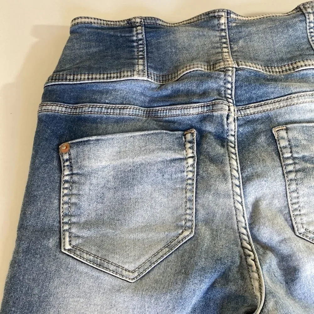 👖High Rise Sculpting Skinny Crop Distressed Jeans Size 9 - Picture 9 of 14